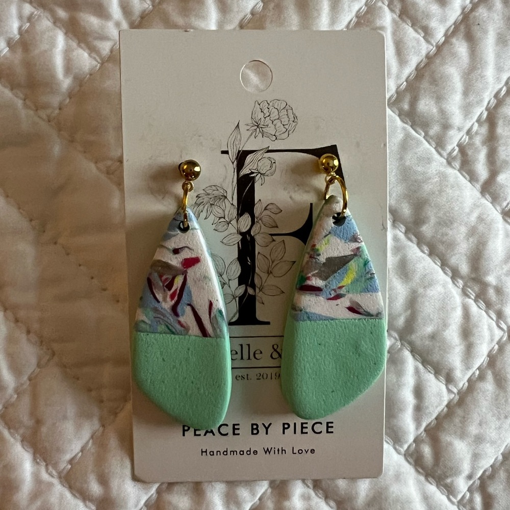 Finelle & Co Earrings